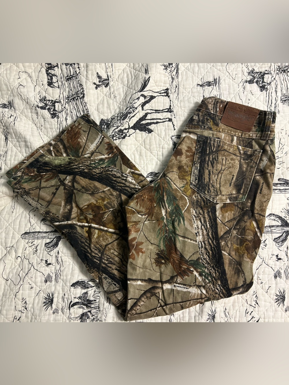 Realtree Camo Pants - Green Brown Woodland Print